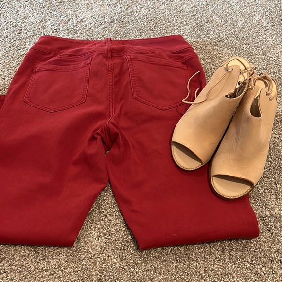 Red Ankle Jeans - Picture 6 of 6